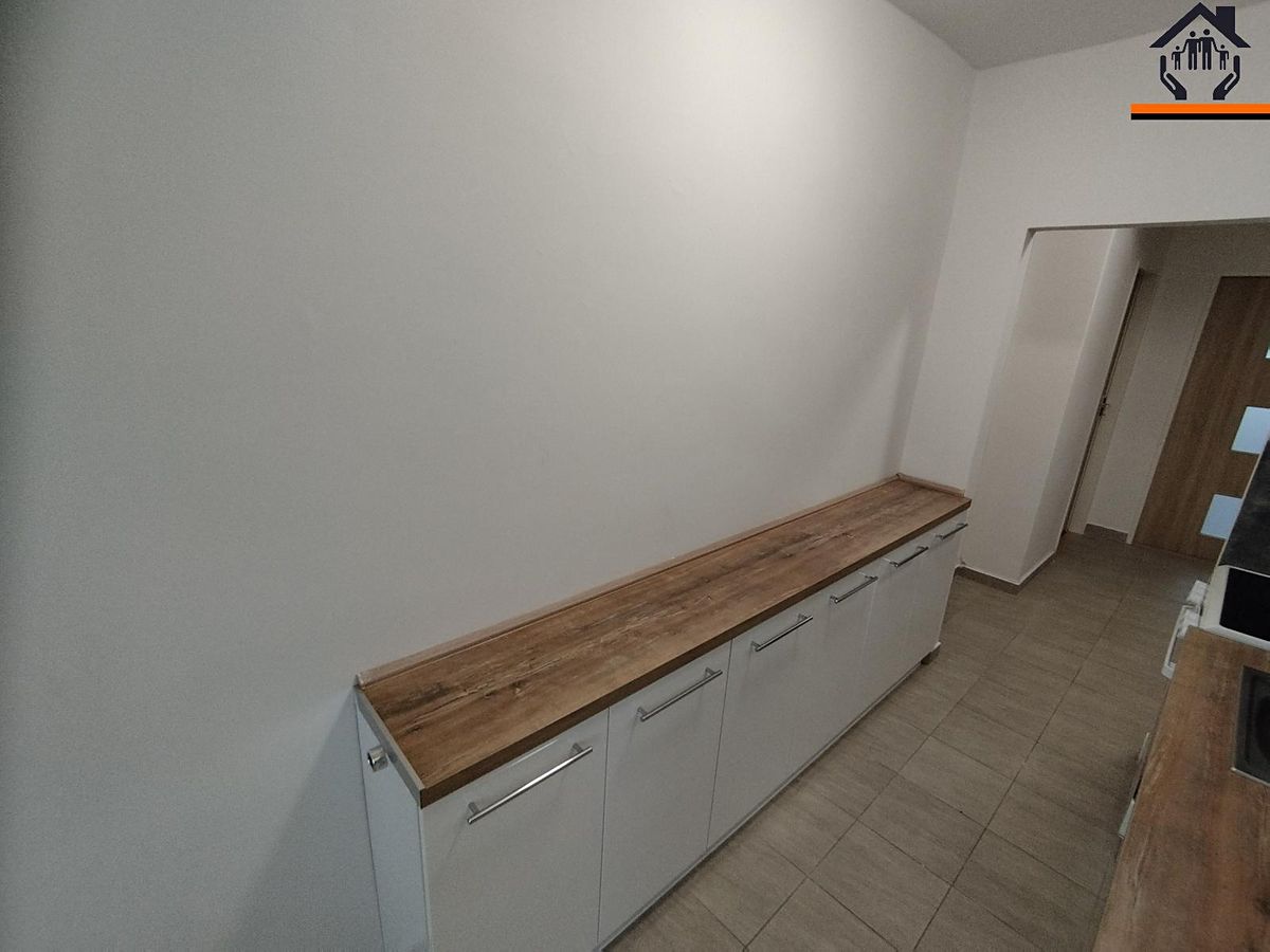 Pronájem bytu 3+1 75 m² – fotografie 3