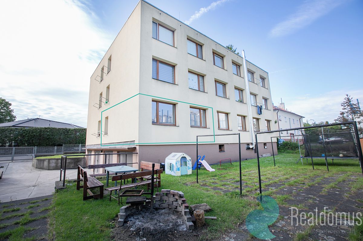 Pronájem bytu 2+kk 40 m² – fotografie 3