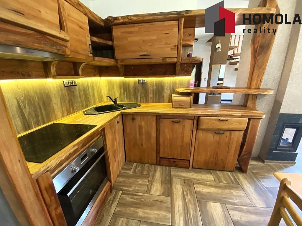 Prodej rodinného domu 70 m², pozemek 1230 m² – fotografie 5