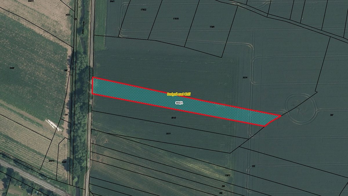 Prodej pole 2715 m²