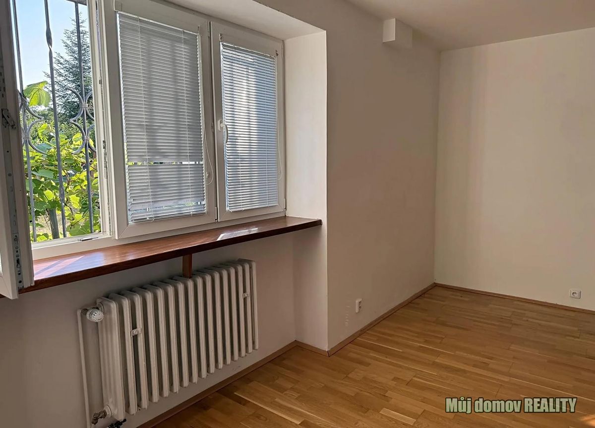 Pronájem bytu 2+1 63 m² – fotografie 2