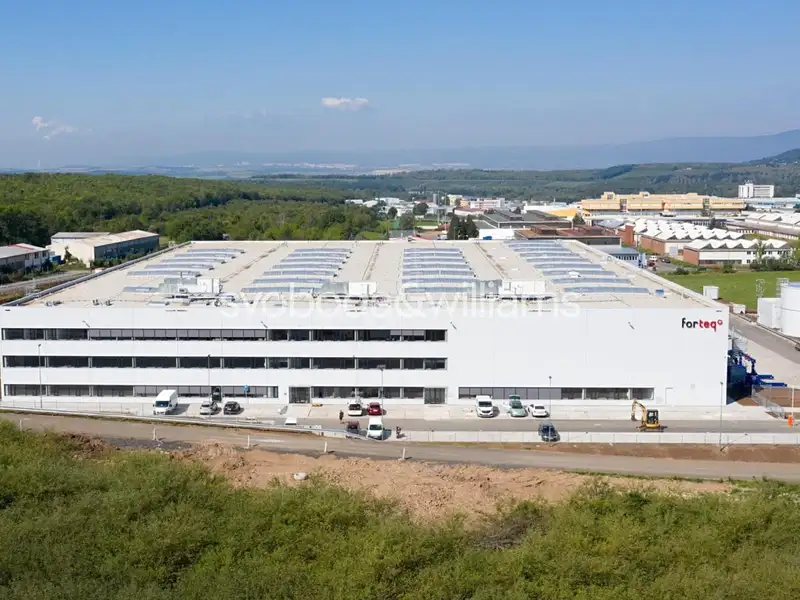 Pronájem skladového prostoru 8712 m², Most – náhled fotky 2
