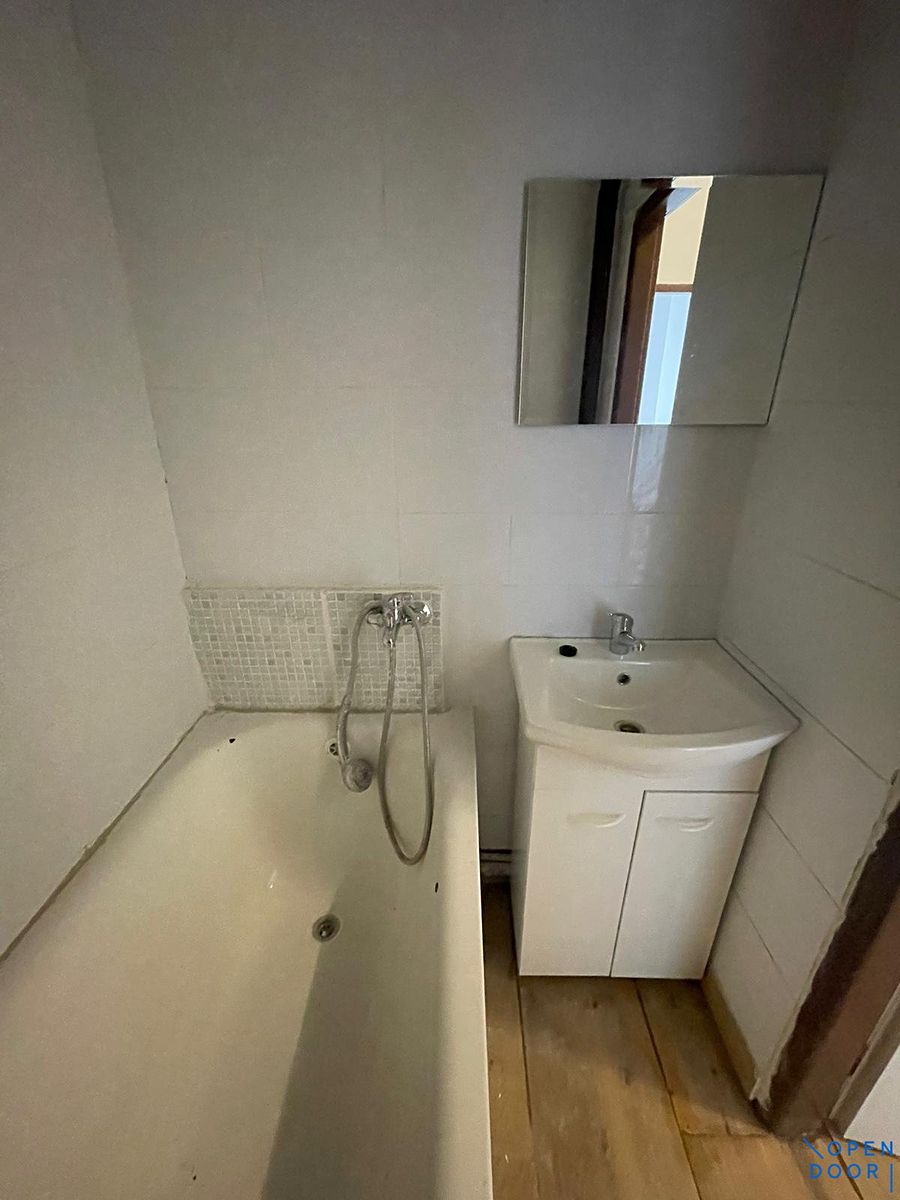 Pronájem bytu 2+1 52 m² – fotografie 3