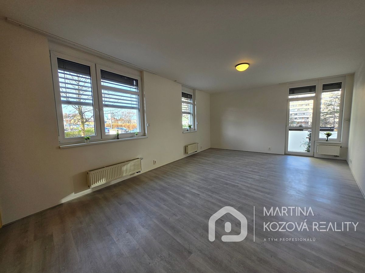 Pronájem bytu 3+kk 72 m² – fotografie 2