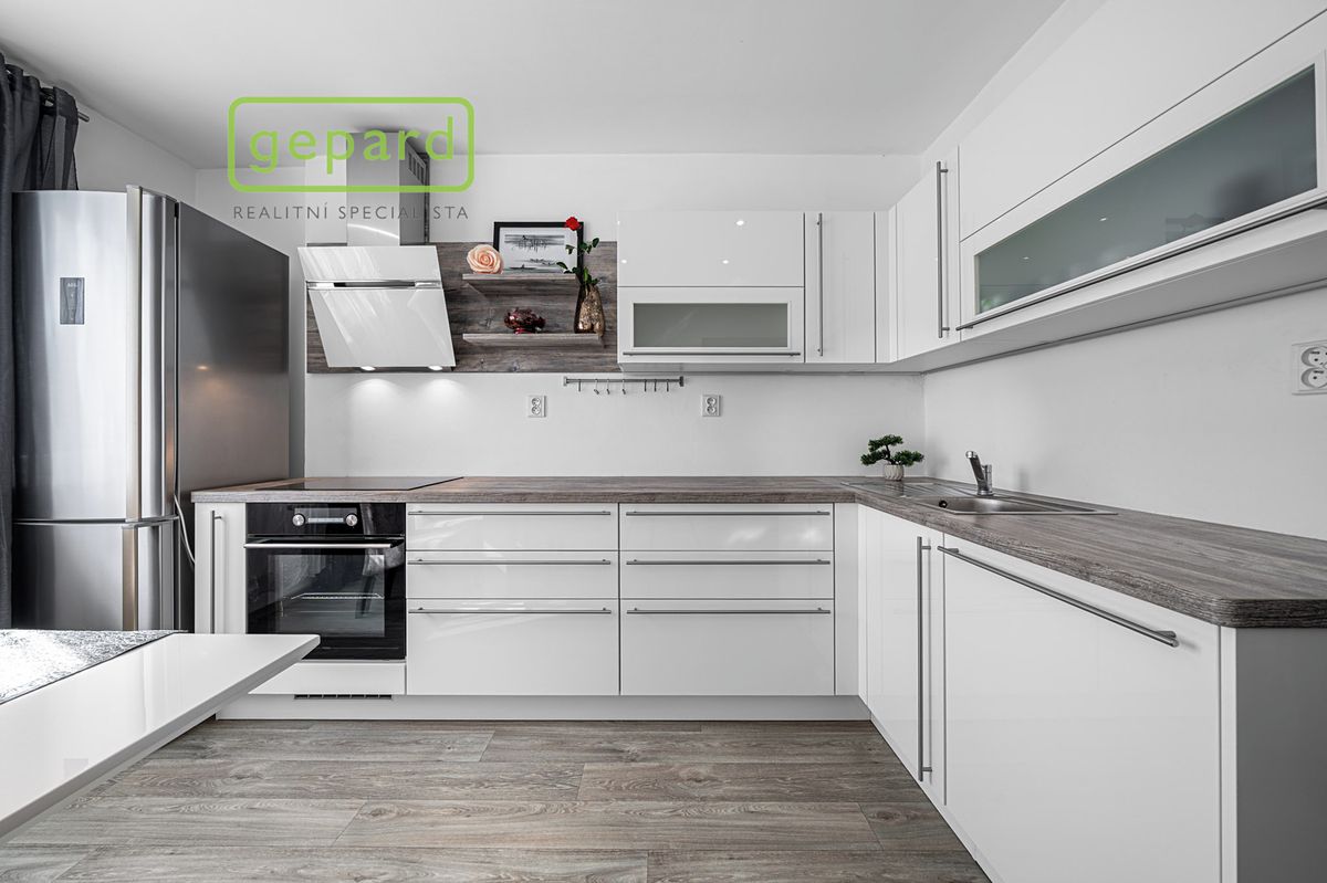 Prodej bytu 2+1 64 m² – fotografie 3