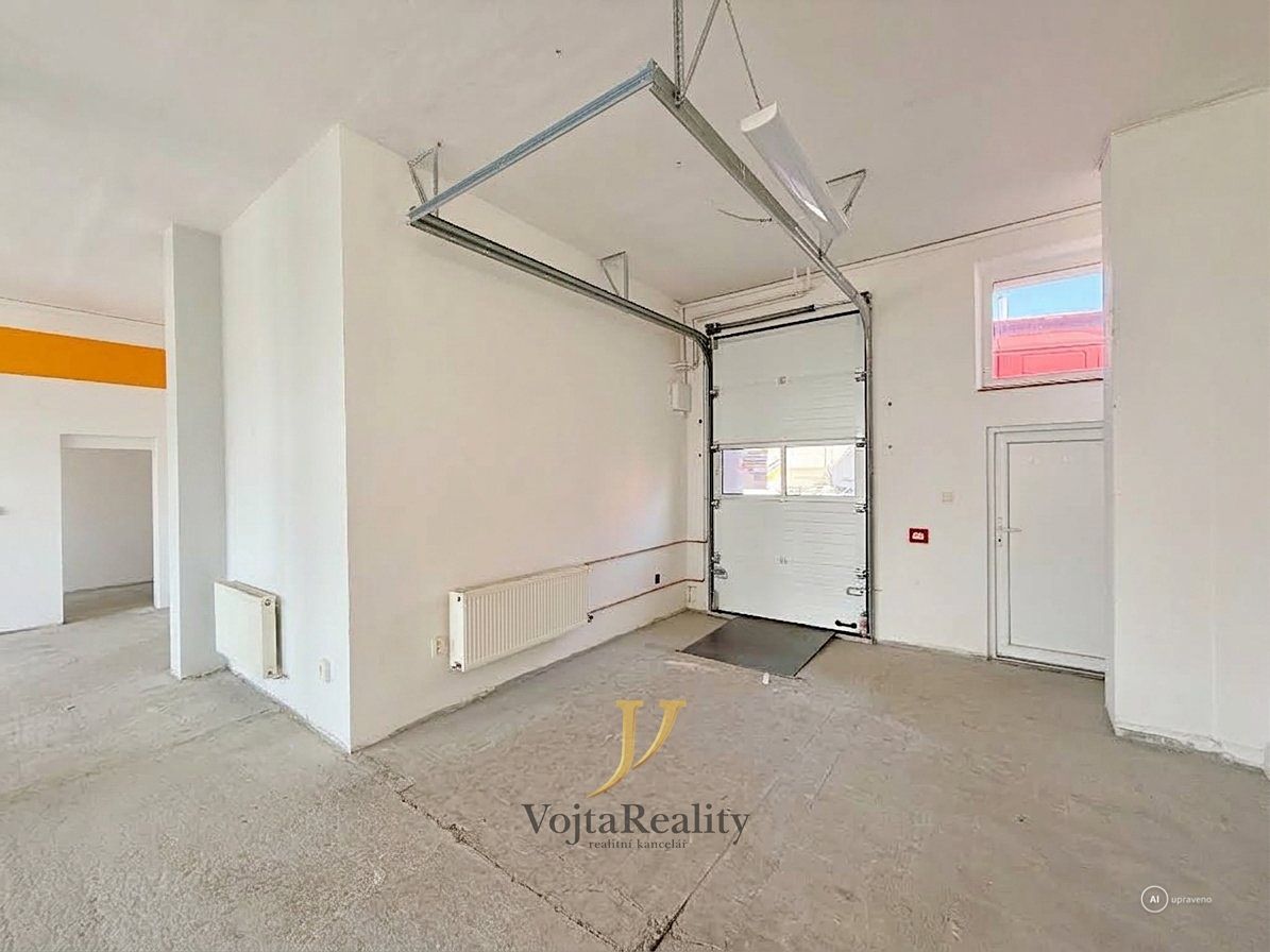 Pronájem obchodního prostoru 144 m² – fotografie 4