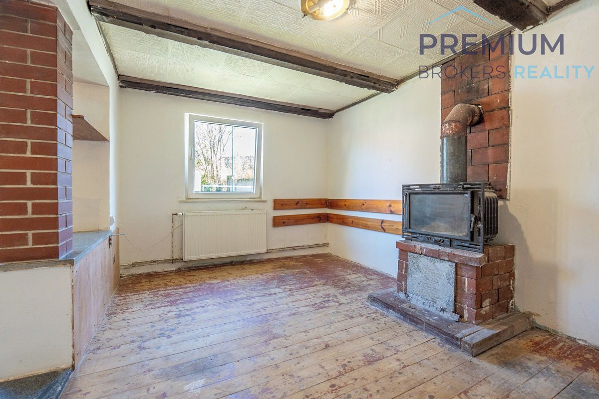 Prodej rodinného domu 70 m², pozemek 935 m² – fotografie 5
