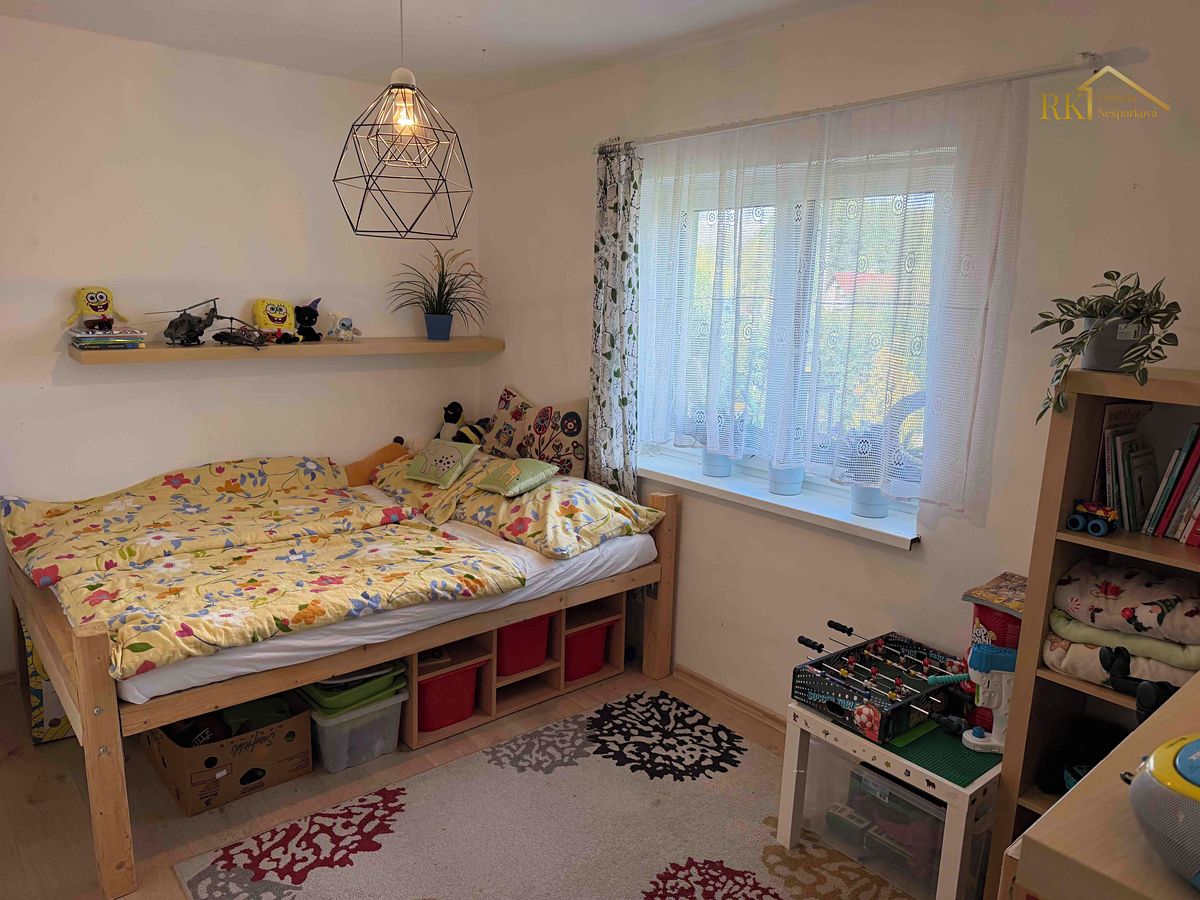 Prodej rodinného domu 1085 m², pozemek 953 m² – fotografie 3