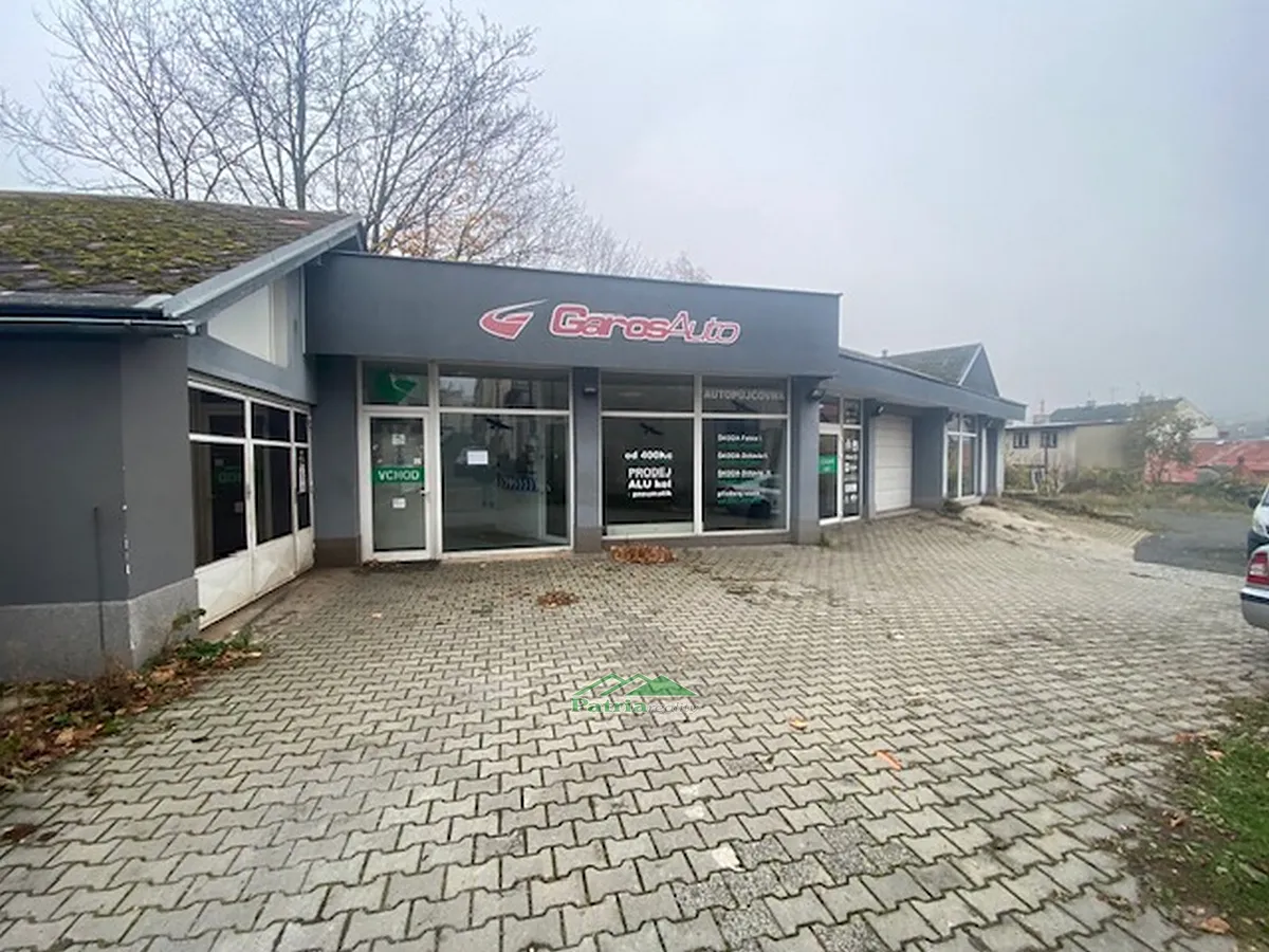 Pronájem skladového prostoru 223 m²