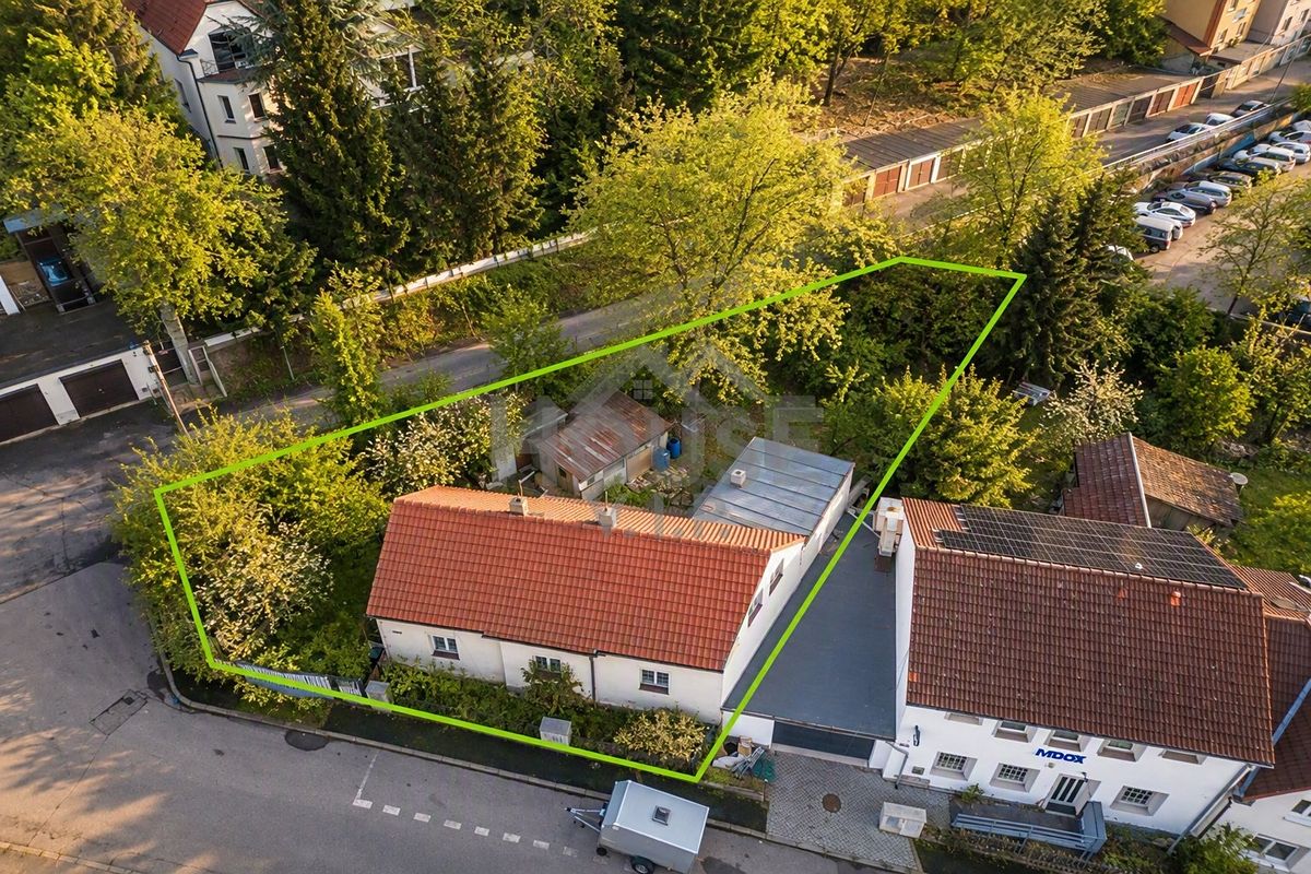 Prodej stavebního pozemku 653 m² – fotografie 3