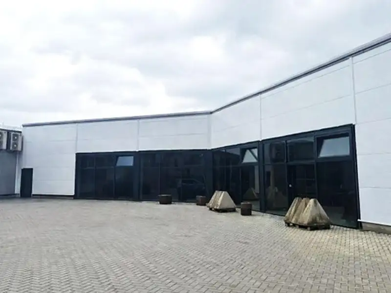 Pronájem obchodního prostoru 660 m², Valašské Klobouky – náhled fotky 1
