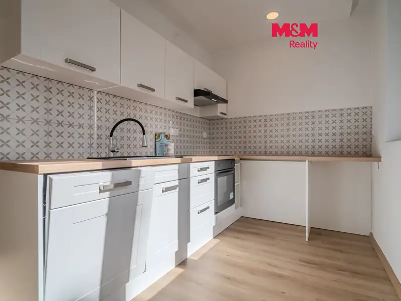 Prodej bytu 2+1 63 m², Orlová – náhled fotky 1