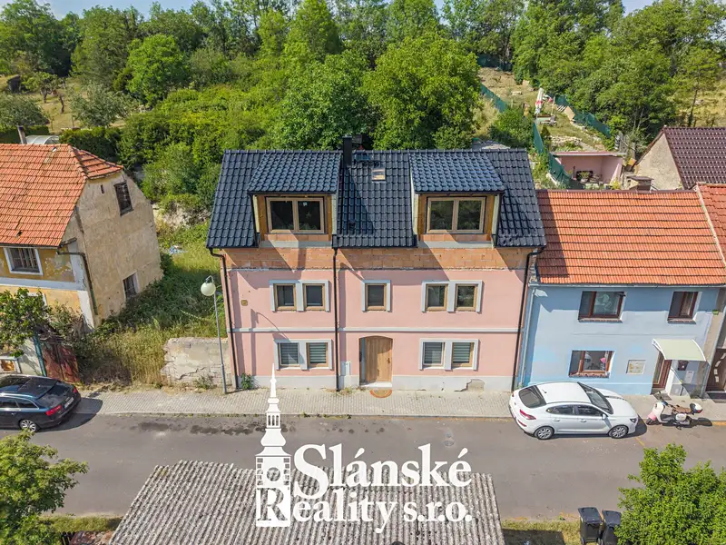 Prodej rodinného domu 120 m², pozemek 839 m², Vraný – náhled fotky 1