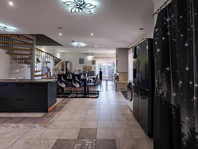 Prodej rodinného domu 240 m², pozemek 947 m²