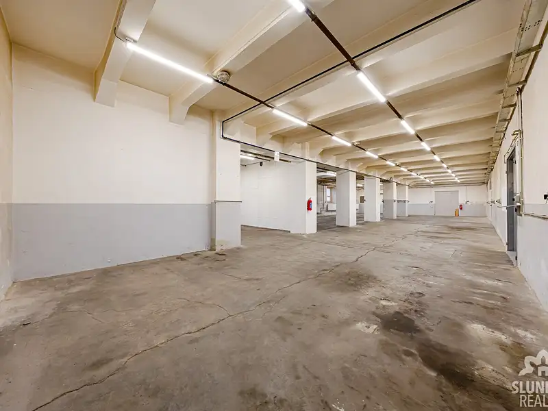 Pronájem výrobní haly, prostoru 348 m², Uherský Brod – náhled fotky 3