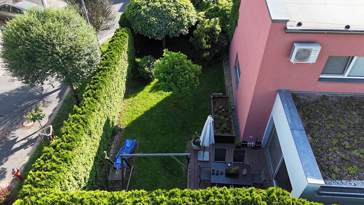 Pronájem bytu 4+kk 131 m² – fotografie 3
