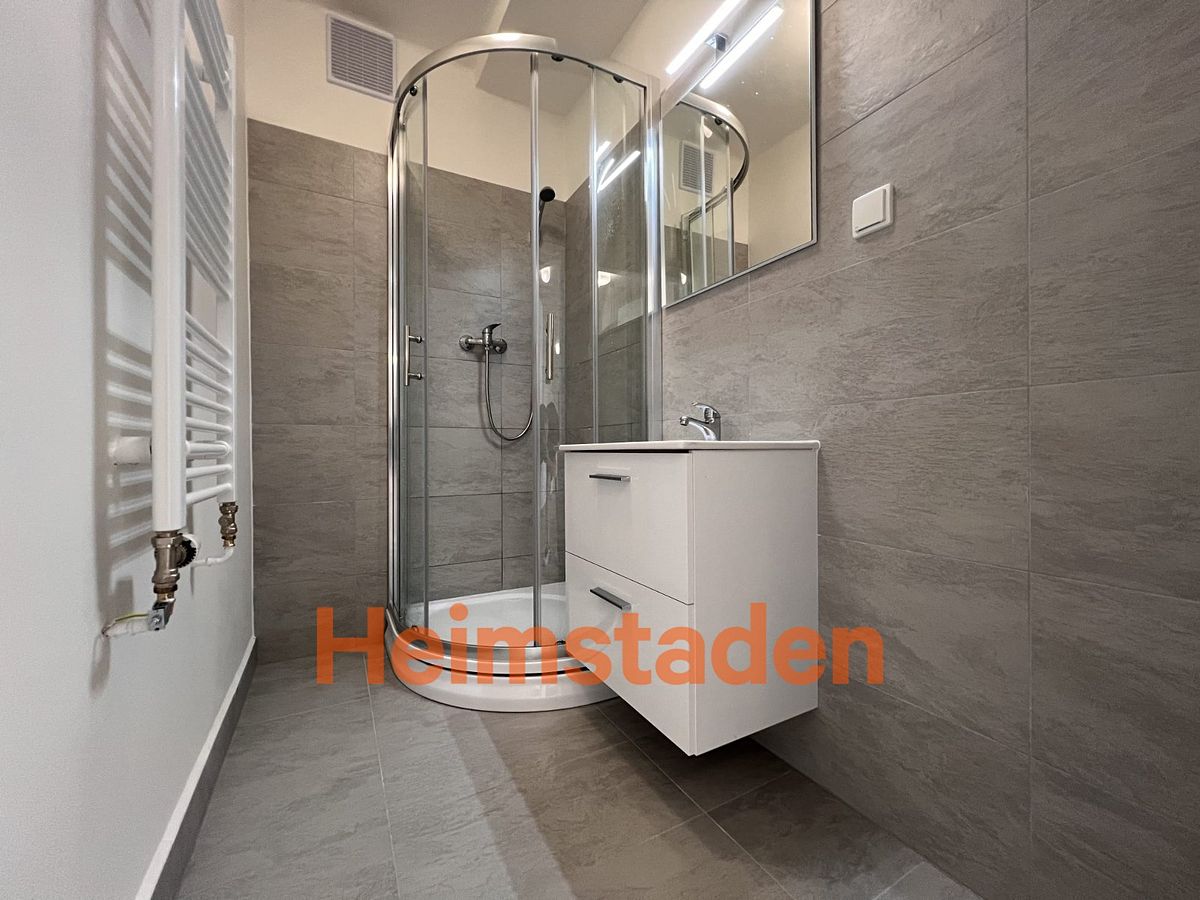 Pronájem bytu 2+1 51 m² – fotografie 4