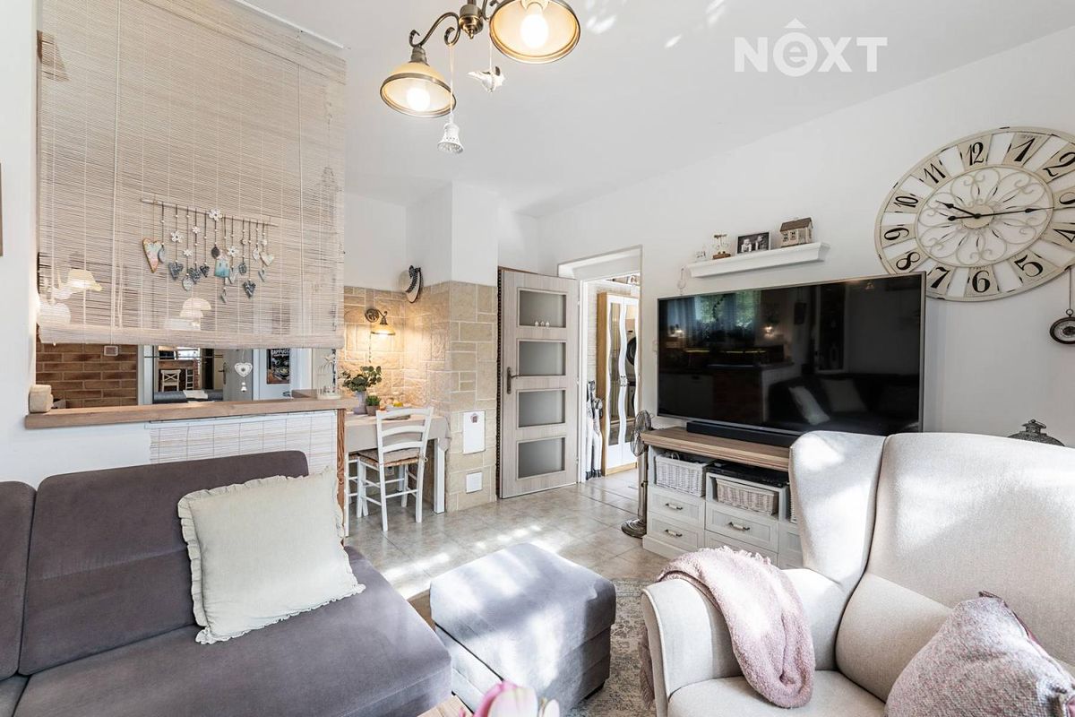 Prodej rodinného domu 180 m², pozemek 563 m² – fotografie 4