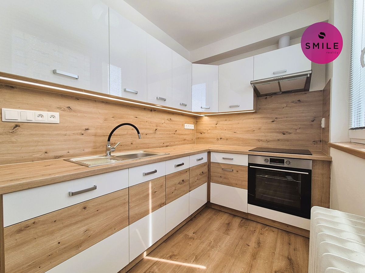 Pronájem bytu 3+1 64 m² – fotografie 2