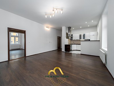 Prodej bytu 3+kk, 85 m² (2 z 29)