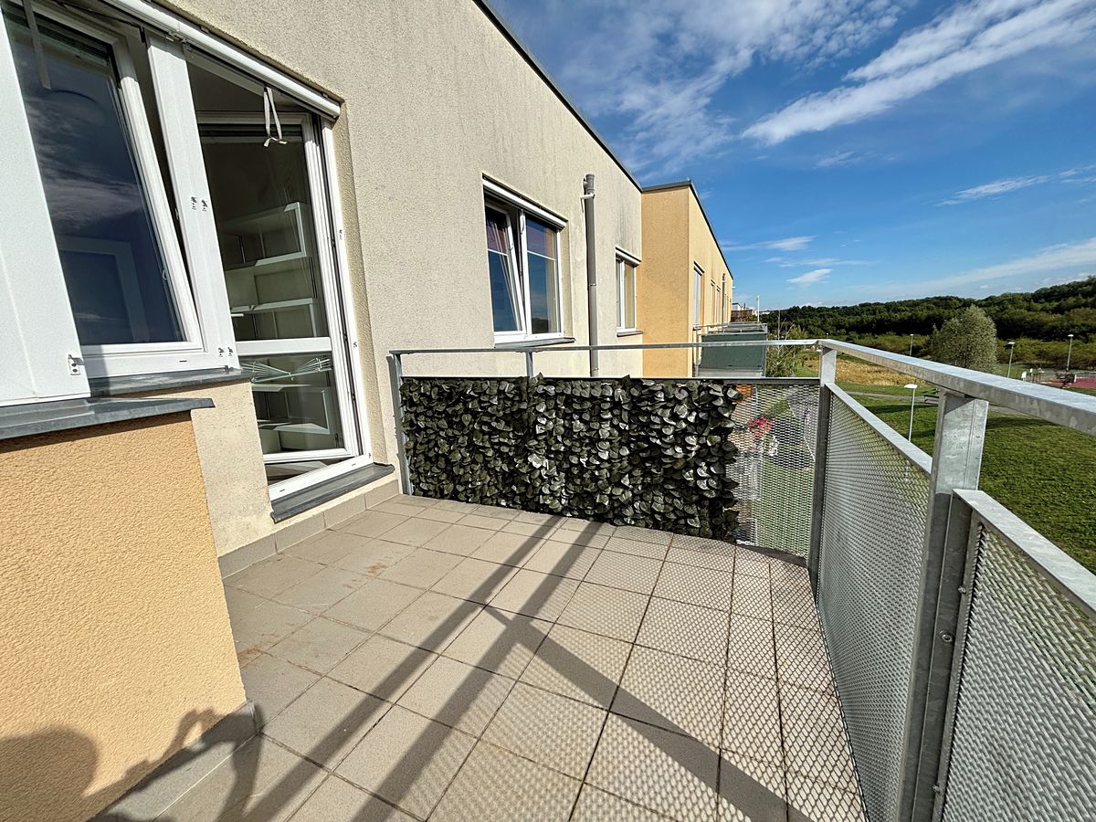 Pronájem bytu 2+kk 50 m² – fotografie 3