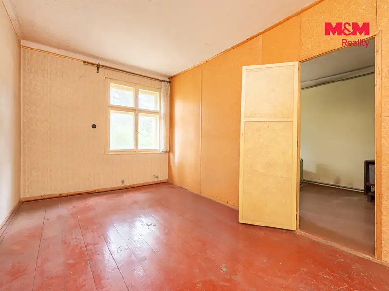 Prodej rodinného domu 164 m², pozemek 2479 m², Nové Strašecí – náhled fotky 3