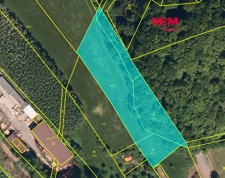 Prodej komerčního pozemku 4694 m²
