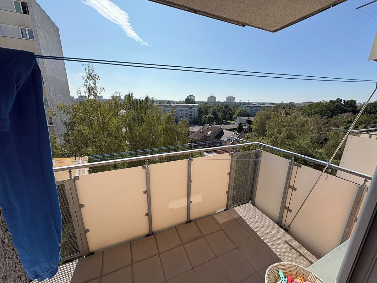 Pronájem bytu 3+kk 61 m²