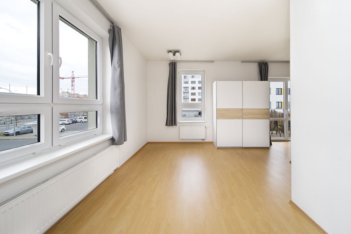 Pronájem bytu 1+kk 30 m²
