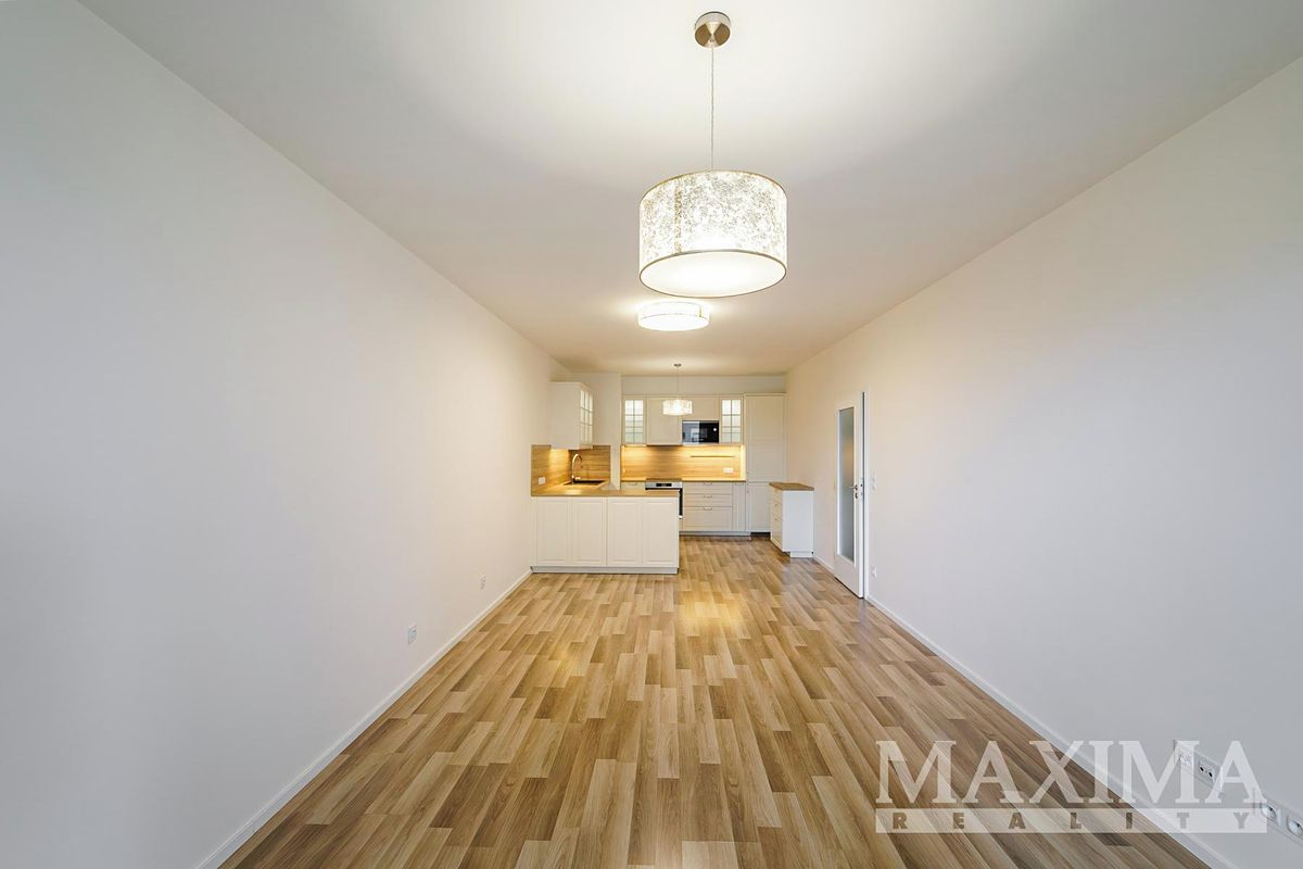 Pronájem bytu 3+kk 84 m²