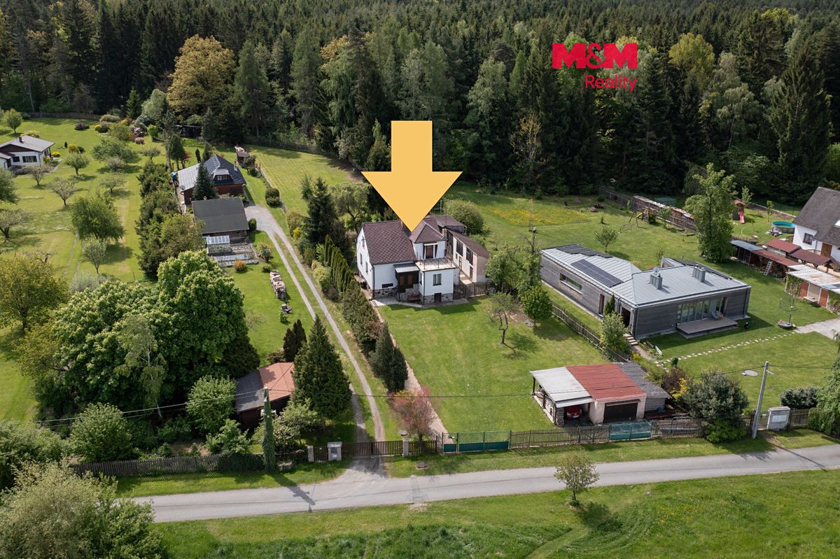 Prodej rodinného domu 94 m², pozemek 2439 m²