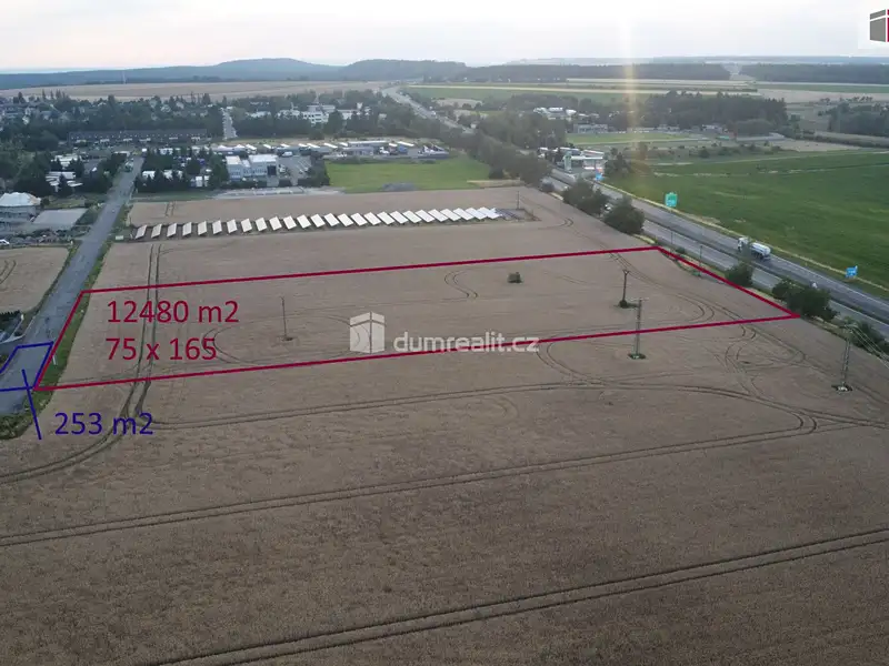 Prodej pole 12733 m², Nové Strašecí – náhled fotky 1