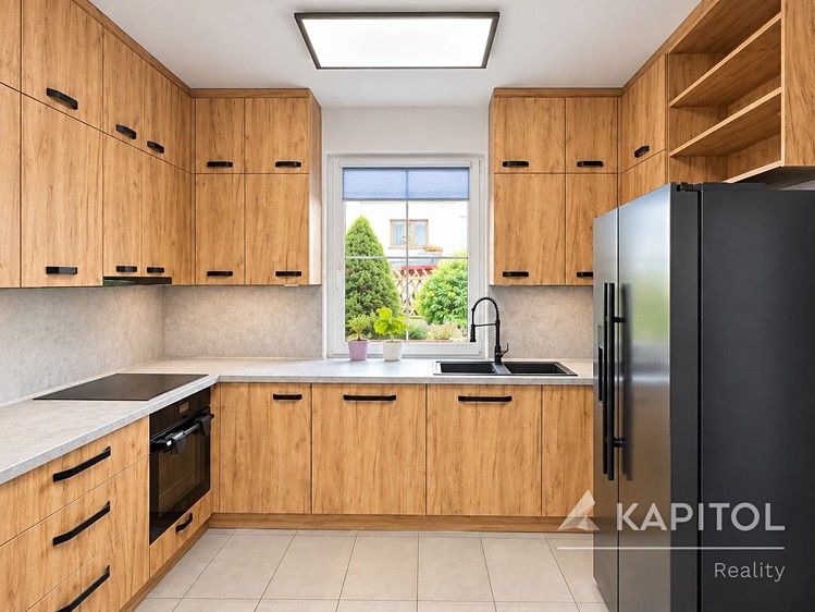 Будинок на продаж, 140 м² (3 з 19)