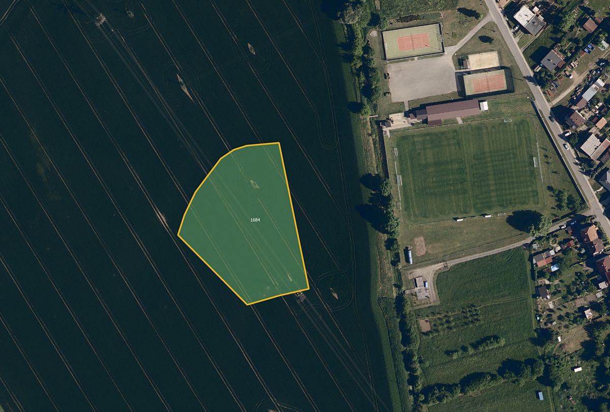 Prodej pole 28403 m²