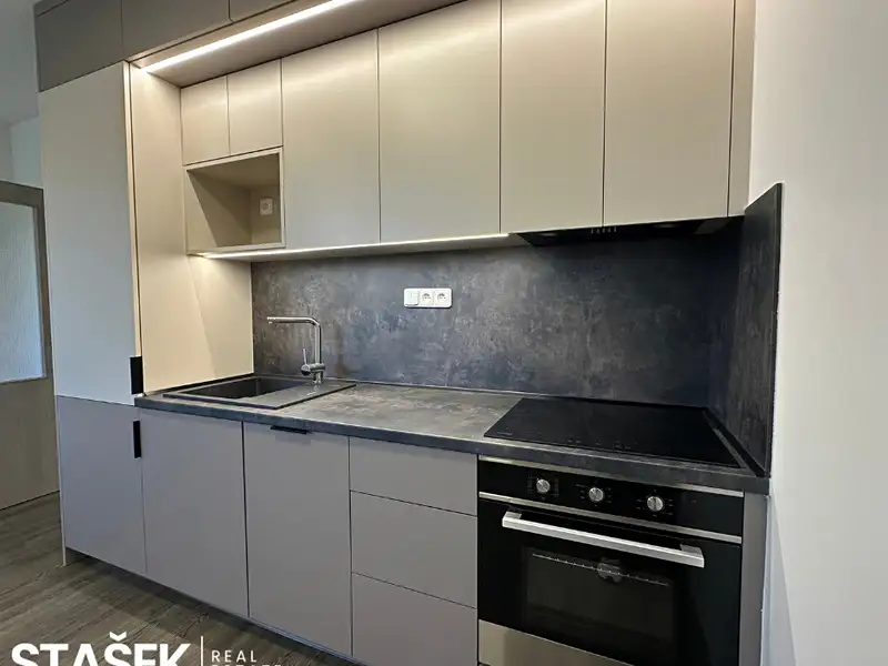 Pronájem bytu 2+kk 49 m², Česká Třebová – náhled fotky 1
