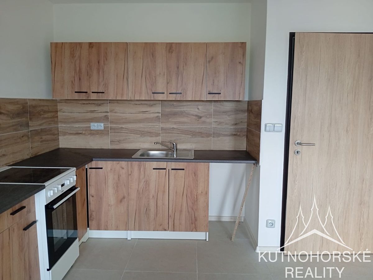 Pronájem bytu 3+1 65 m² – fotografie 4