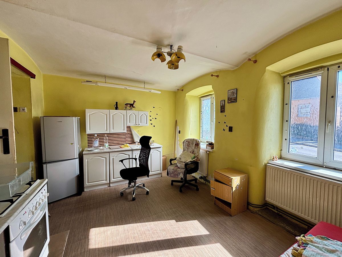 Prodej rodinného domu 109 m², pozemek 198 m² – fotografie 2
