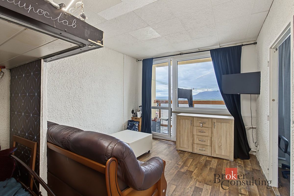 Pronájem bytu 1+1 34 m²