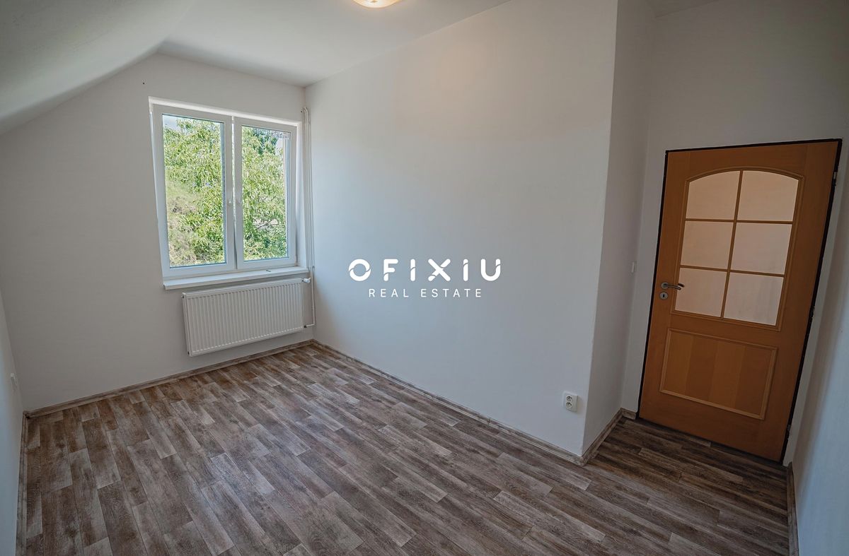 Pronájem bytu 2+kk 64 m² – fotografie 3