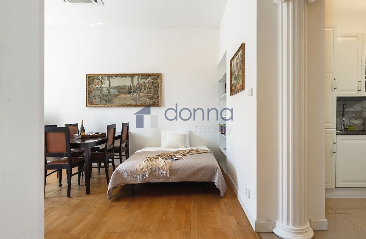 Pronájem bytu 2+1 100 m² – fotografie 4