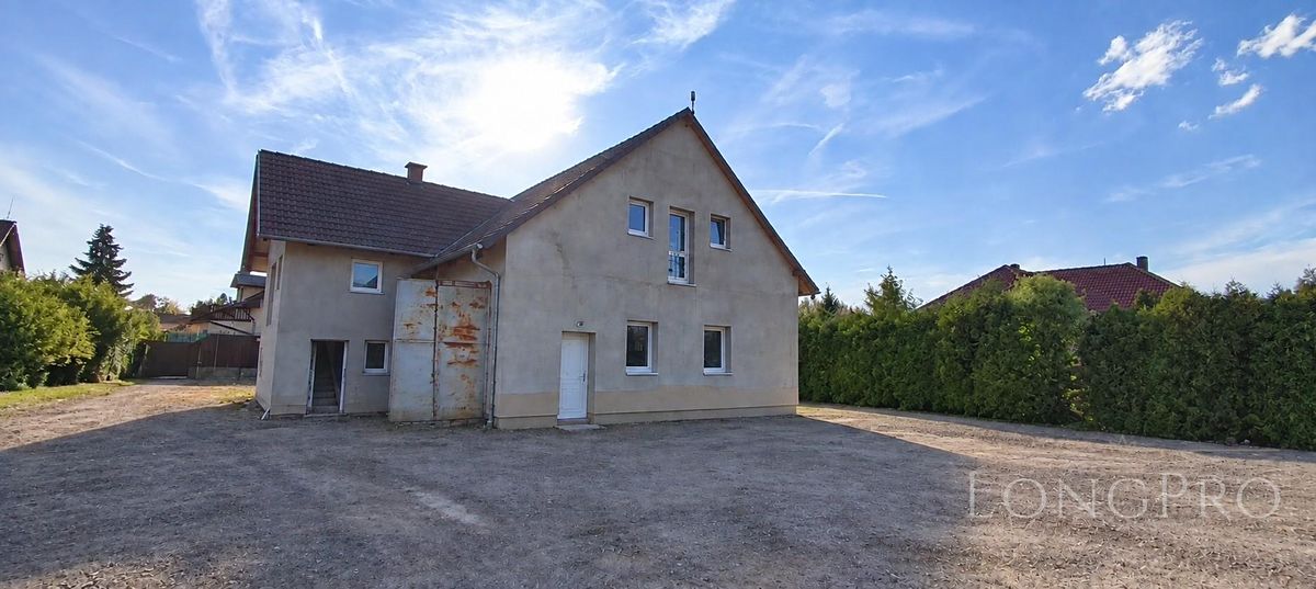 Prodej výrobní haly, prostoru 340 m², Dlouhá Lhota – fotka 1 z 3