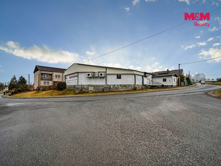 Prodej komerčního prostoru, 377 m² (23 z 30)