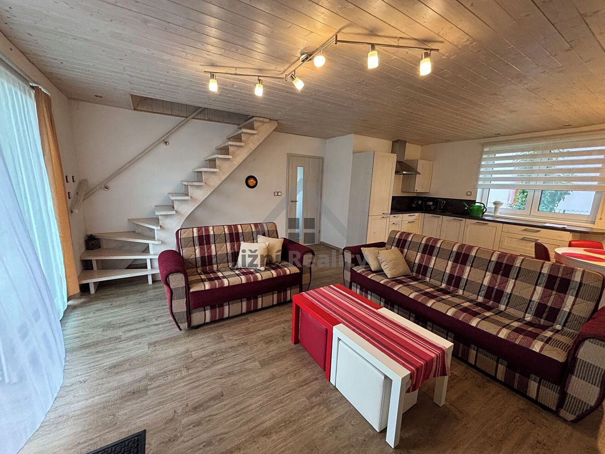 Prodej rodinného domu 120 m², pozemek 622 m² – fotografie 5