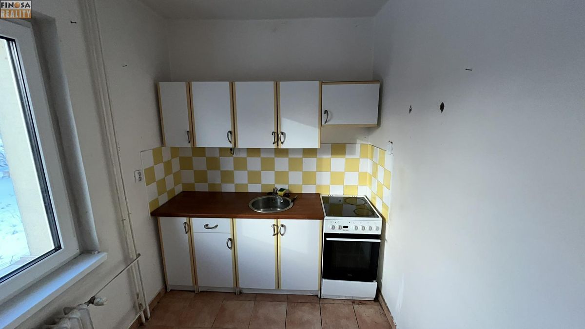 Pronájem bytu 1+1 30 m² – fotografie 3