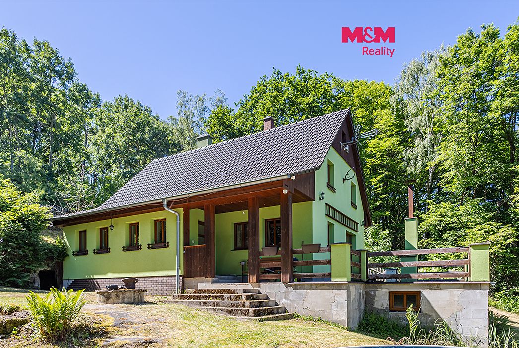 Prodej chalupy 170 m², pozemek 958 m²