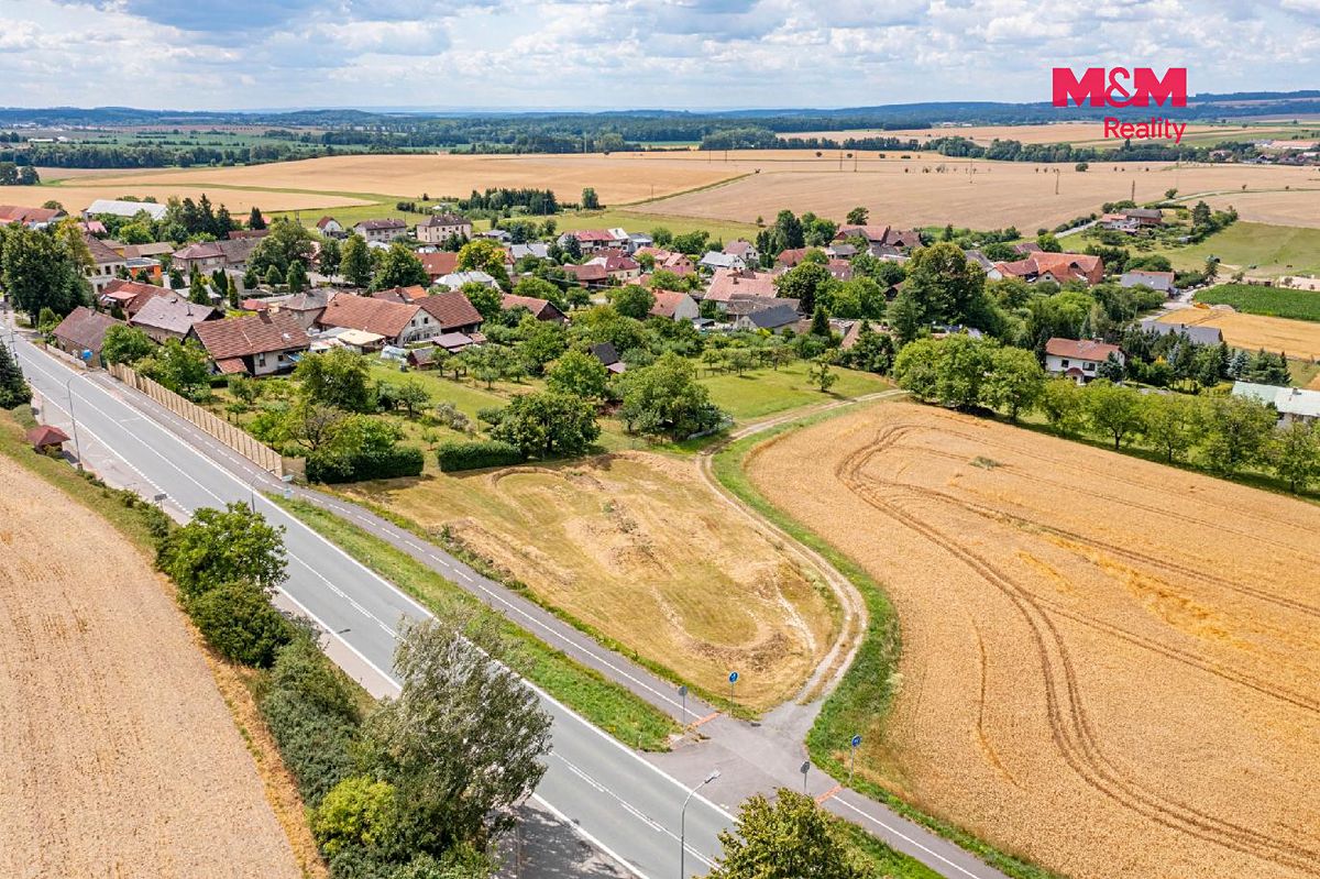 Prodej stavebního pozemku 1651 m² – fotografie 3