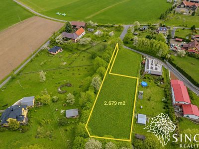 Prodej stavebního pozemku 2679 m²