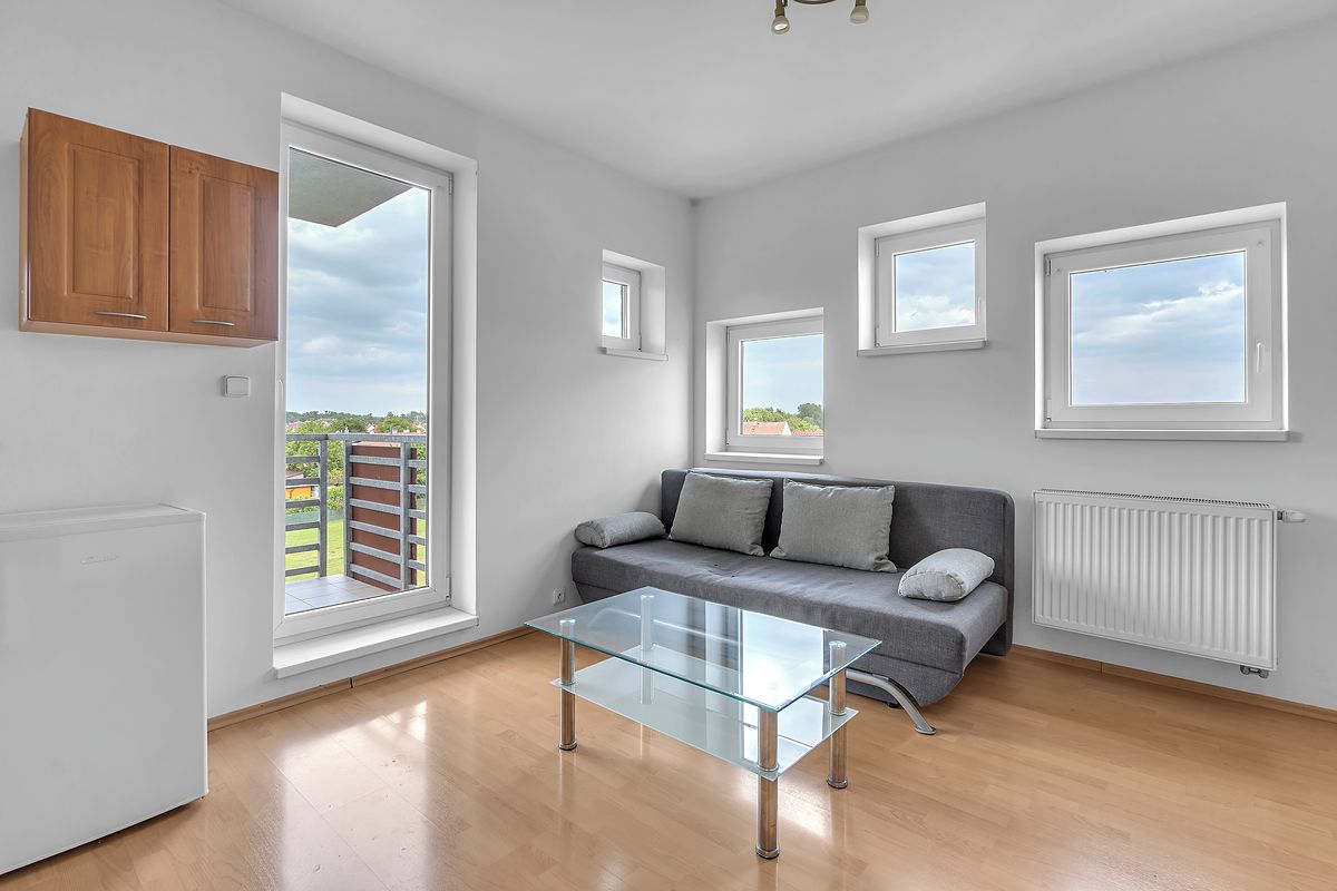 Pronájem bytu 1+kk 31 m² – fotografie 2
