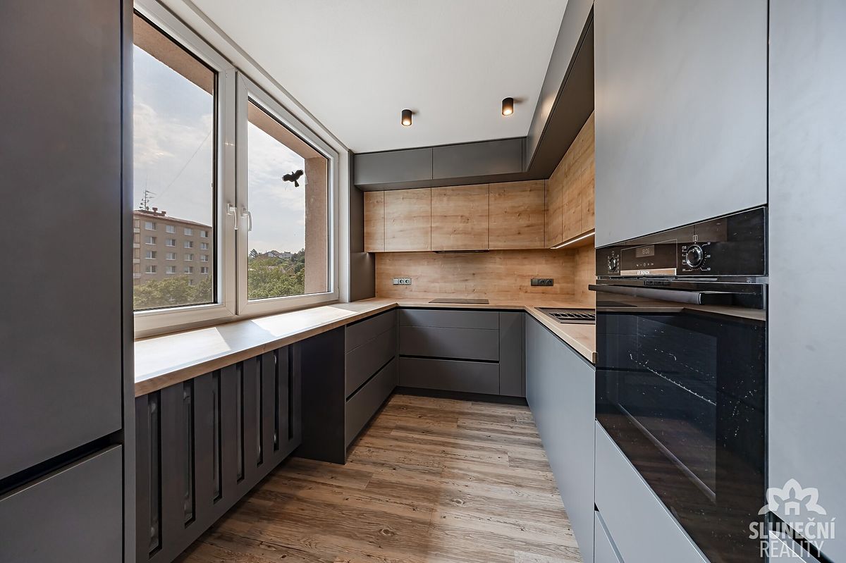 Pronájem bytu 3+1 73 m² – fotografie 2
