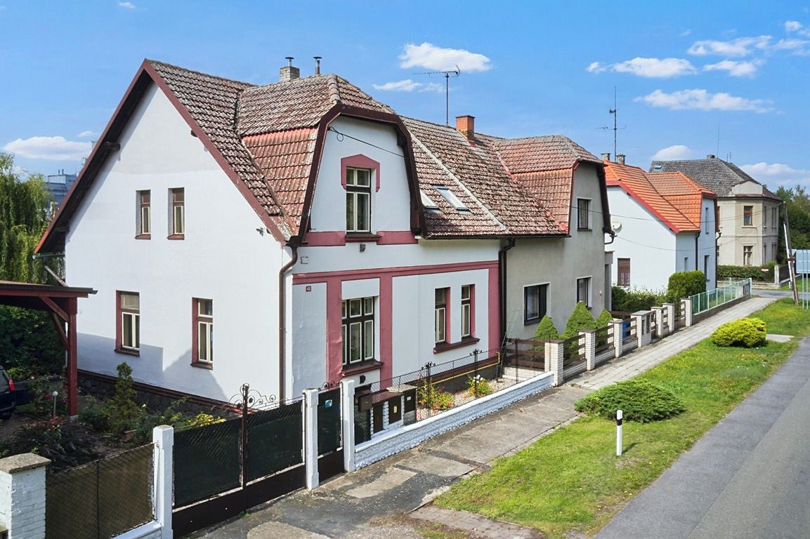 Prodej rodinného domu 150 m², pozemek 597 m²